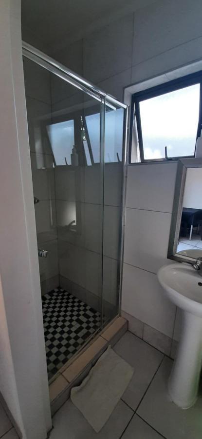 Self-Catering Studio, Unit 3 On Krupp Windhuk Zewnętrze zdjęcie